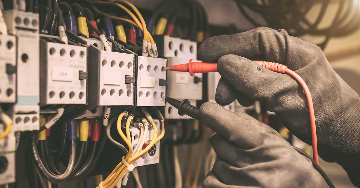 licensed electrician toronto installing modern lighting